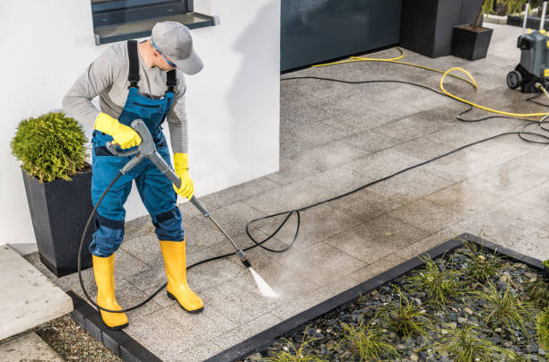 Best Commercial Pressure Washing  in Tunica, MS